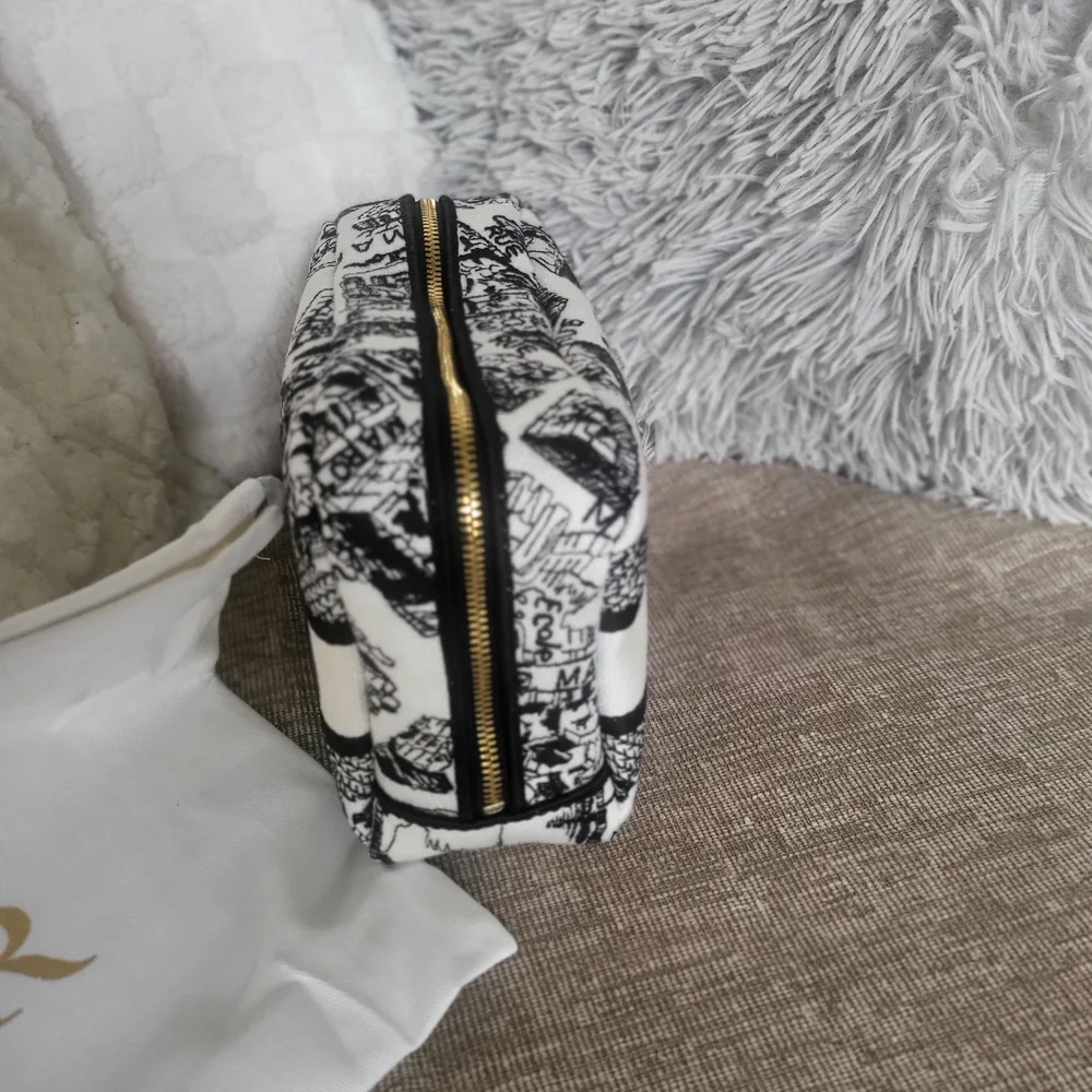 Christian Dior Pouch Bag, Brand new w/sticker !!!! - Picture 3 of 7